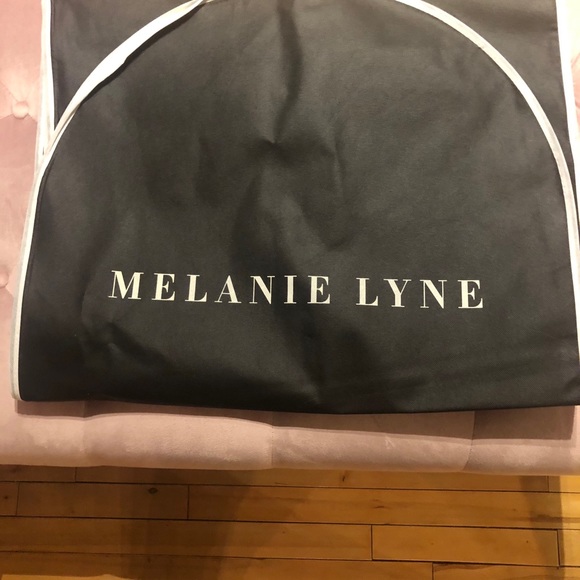 Black quilted winter coat - Picture 5 of 6